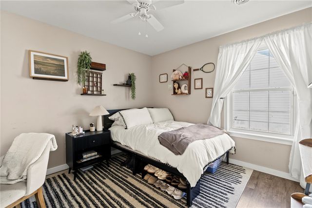 1003 Sunrise Circle, Siloam Springs, AR 72761