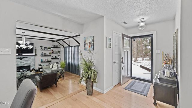 4804 Sidney Lane, Mcleansville, NC 27301