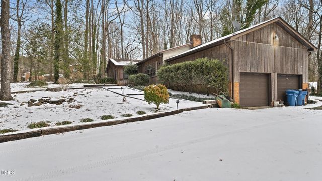 4804 Sidney Lane, Mcleansville, NC 27301