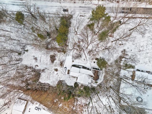 4804 Sidney Lane, Mcleansville, NC 27301