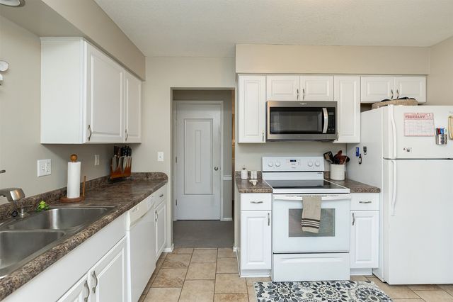 618 45th Street, West Des Moines, IA 50265