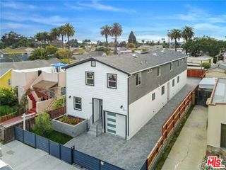 2319 S Redondo Boulevard, Los Angeles, CA 90016