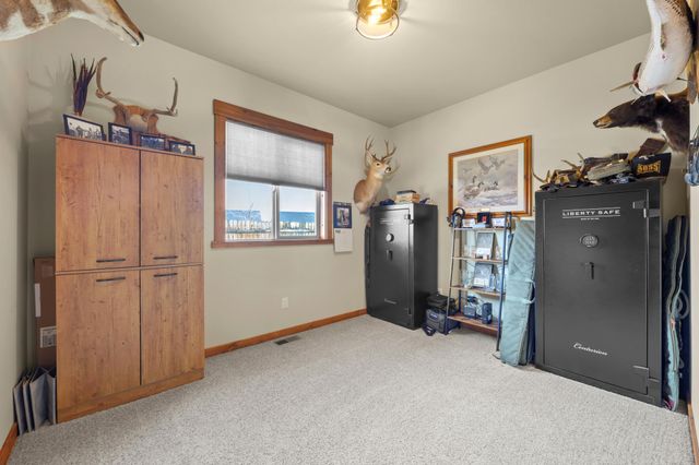 220 NW 28th Street, Redmond, OR 97756