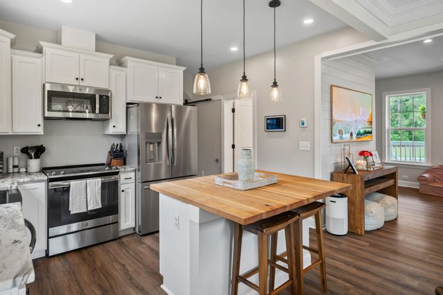 4047 Crestmont Street, Meggett, SC 29449
