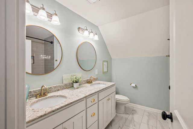 4047 Crestmont Street, Meggett, SC 29449