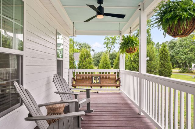 4047 Crestmont Street, Meggett, SC 29449