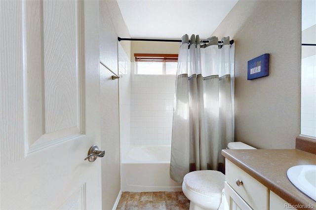 7790 E 123rd Avenue, Thornton, CO 80602