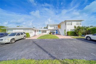 2855 NE 30th St B, Fort Lauderdale, FL 33306