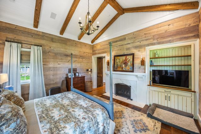 605 Red Oak Rd, Petersburg, TN 37144