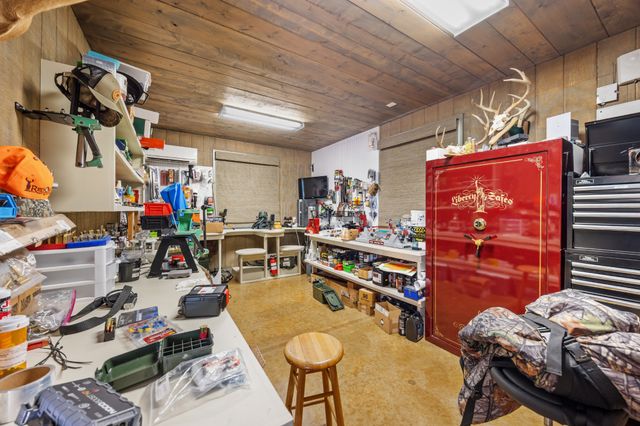 605 Red Oak Rd, Petersburg, TN 37144