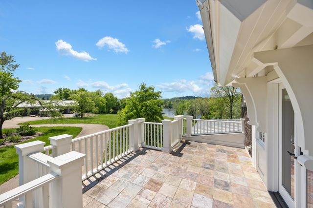 605 Red Oak Rd, Petersburg, TN 37144