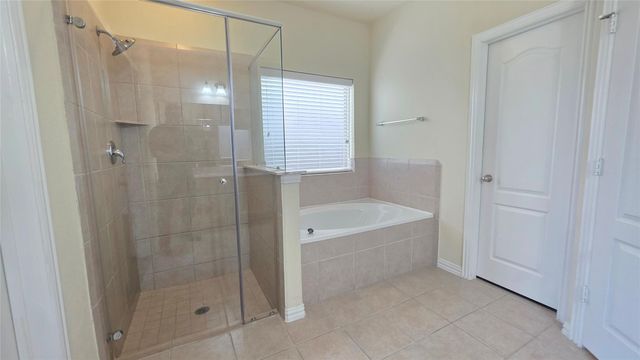 20242 Fossil Valley Lane, Cypress, TX 77433