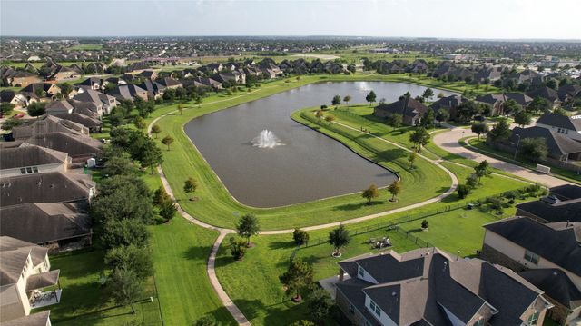 20242 Fossil Valley Lane, Cypress, TX 77433