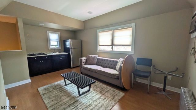 245 Union St, Lodi Boro, NJ 07644