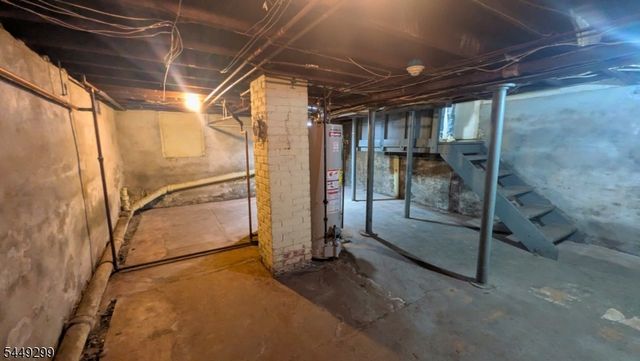 245 Union St, Lodi Boro, NJ 07644
