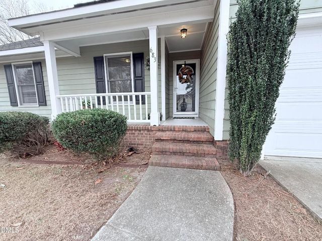 683 Dowfield Drive, Fayetteville, NC 28311