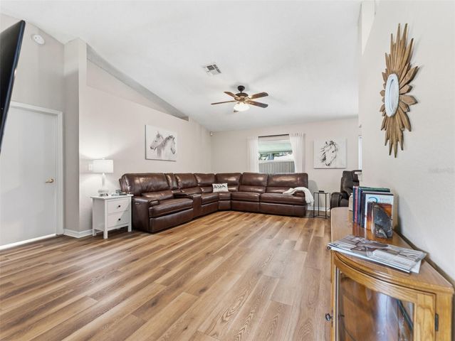 2273 GARDEN CHASE DRIVE, Lakeland, FL 33812