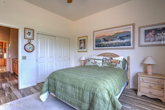 2303 E Desert Pueblo Pass, Green Valley, AZ 85614