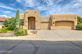 2303 E Desert Pueblo Pass, Green Valley, AZ 85614