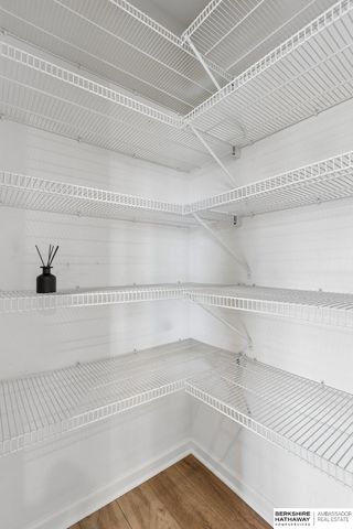 11161 Sunburst Drive, Papillion, NE 68046