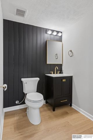 11161 Sunburst Drive, Papillion, NE 68046