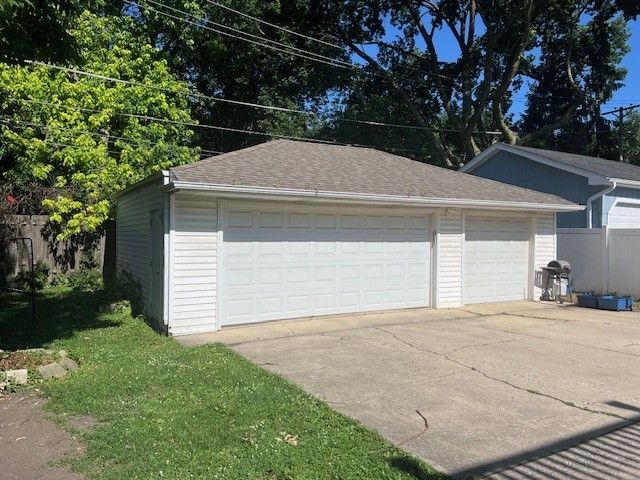 4386 Woodland Avenue, Western Springs, IL 60558