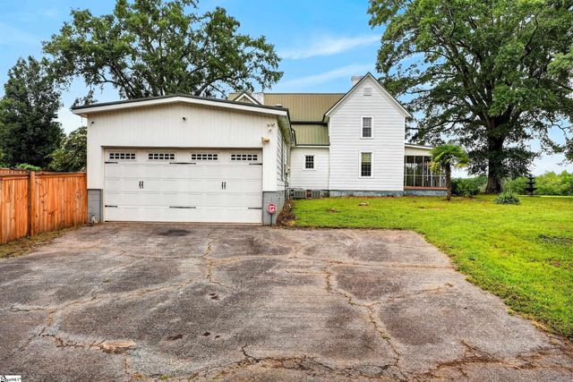 1710 Scuffletown Road, Fountain Inn, SC 29644