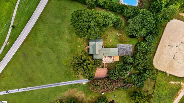 1710 Scuffletown Road, Fountain Inn, SC 29644