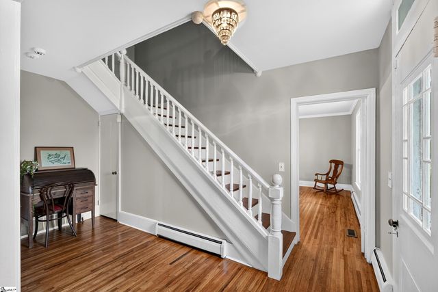 1710 Scuffletown Road, Fountain Inn, SC 29644