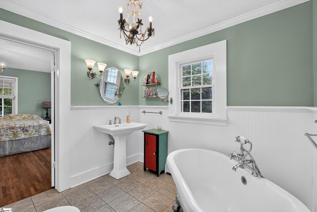 1710 Scuffletown Road, Fountain Inn, SC 29644