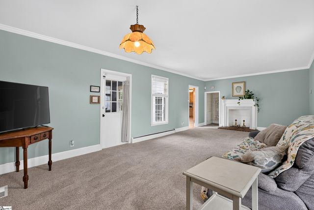 1710 Scuffletown Road, Fountain Inn, SC 29644