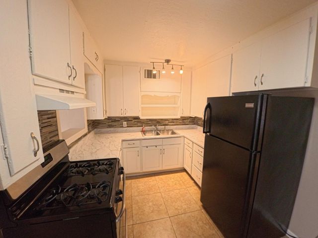 449 E University Drive, Mesa, AZ 85203