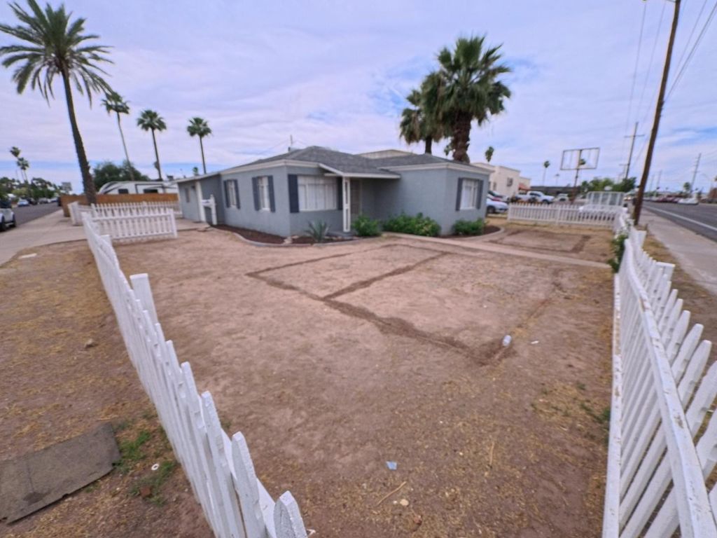 449 E University Drive, Mesa, AZ 85203