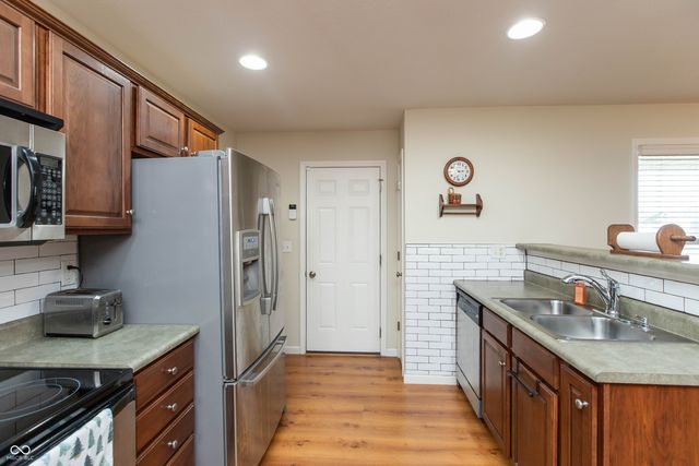 3445 Elizabeths Way, Seymour, IN 47247