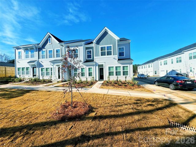 7005 Alpharetta Street 20, Charlotte, NC 28216