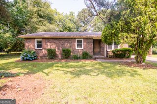 131 Elaine Drive, Warner Robins, GA 31088