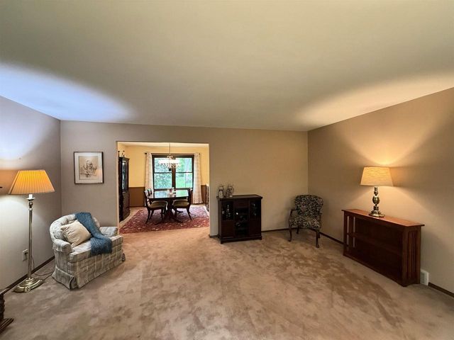 410 Valley Road, Madison, WI 53714