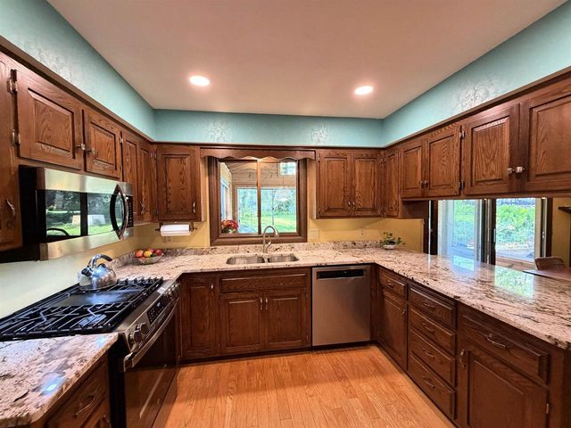 410 Valley Road, Madison, WI 53714