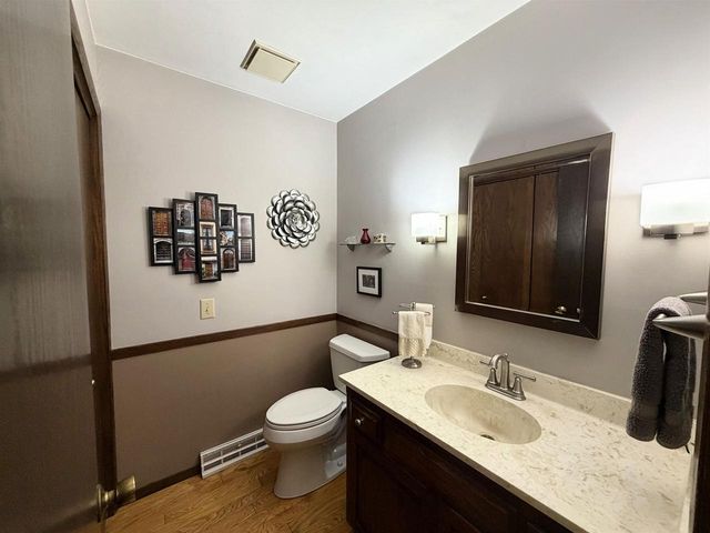 410 Valley Road, Madison, WI 53714