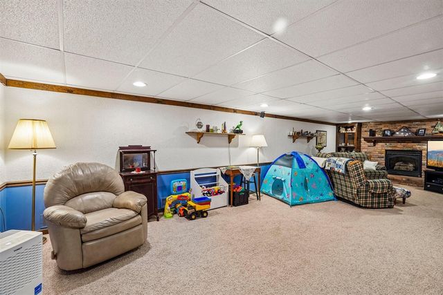 26347 Midway Street, Dearborn Heights, MI 48127