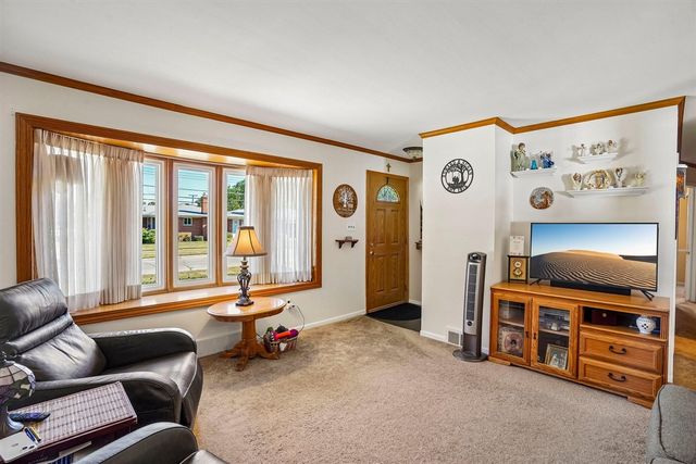 26347 Midway Street, Dearborn Heights, MI 48127