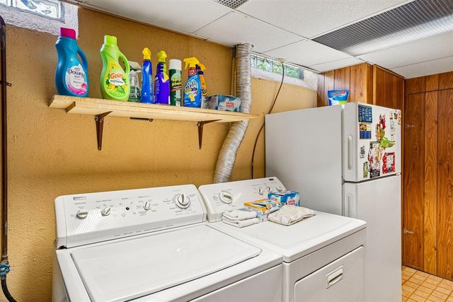 26347 Midway Street, Dearborn Heights, MI 48127