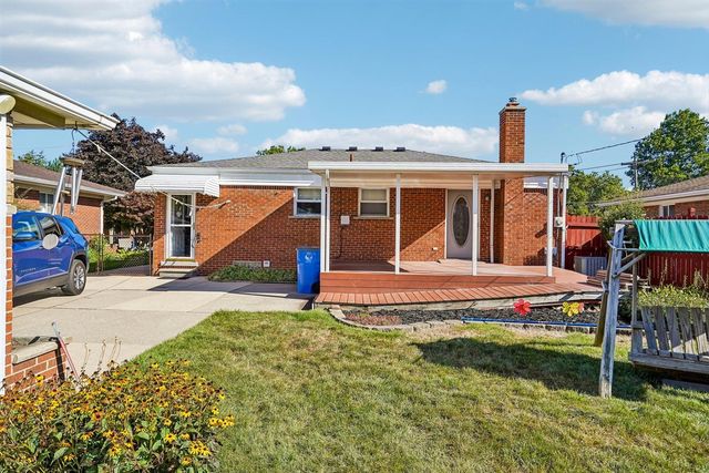 26347 Midway Street, Dearborn Heights, MI 48127