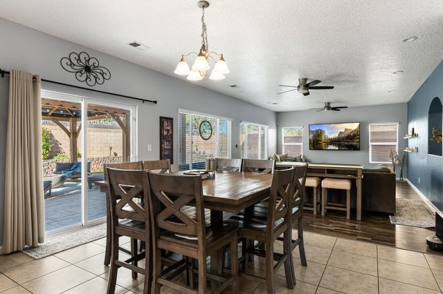 9770 Summer Shower Place NW, Albuquerque, NM 87120