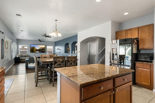 9770 Summer Shower Place NW, Albuquerque, NM 87120