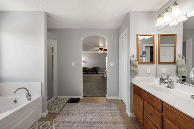 9770 Summer Shower Place NW, Albuquerque, NM 87120