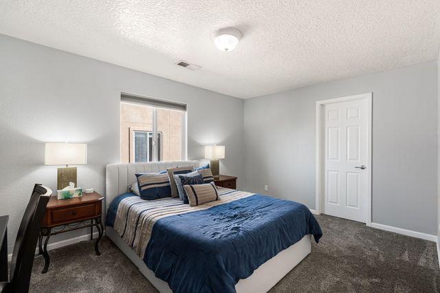 9770 Summer Shower Place NW, Albuquerque, NM 87120