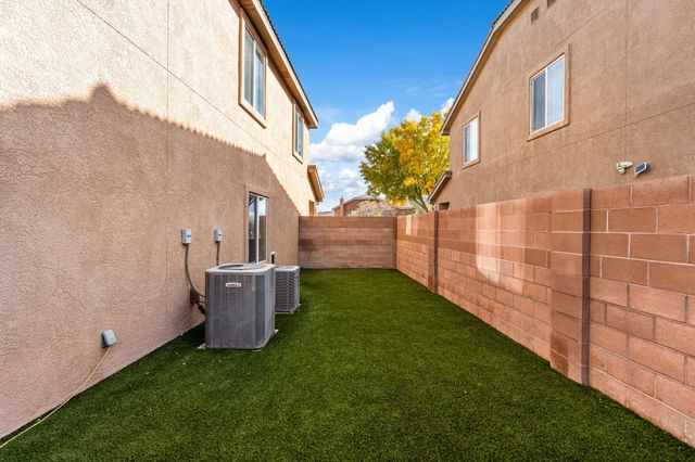 9770 Summer Shower Place NW, Albuquerque, NM 87120