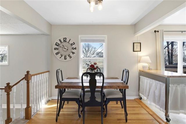 9237 Hemlock Street, Overland Park, KS 66212