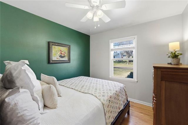 9237 Hemlock Street, Overland Park, KS 66212